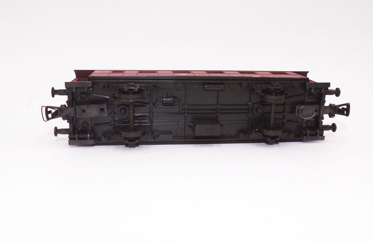 Piko Personenwagen Rot H0 DB 