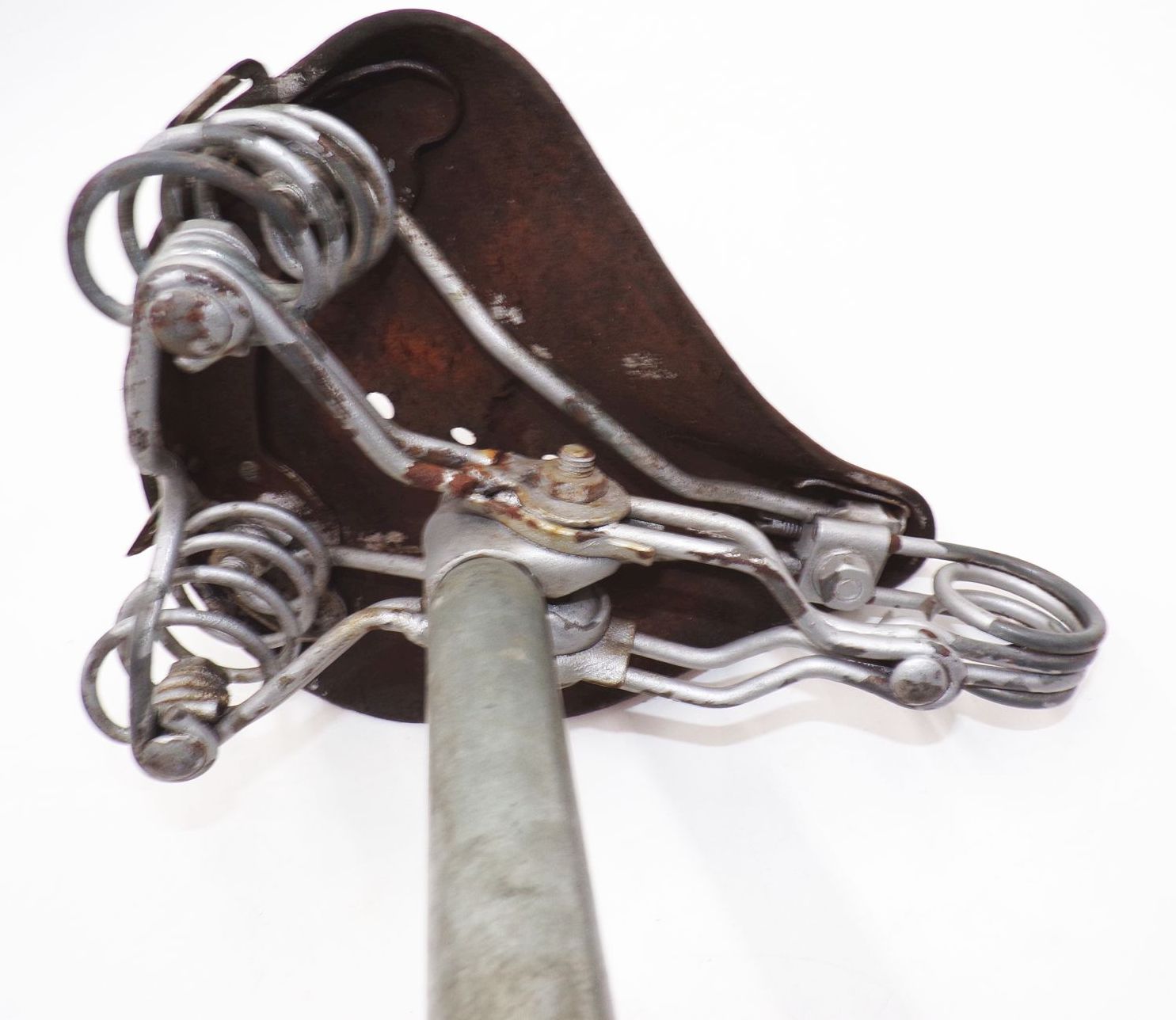 Alter Fahrradsattel Feder Sattel Oldtimer Alter Fahrradsattel Feder Sattel Oldtimer