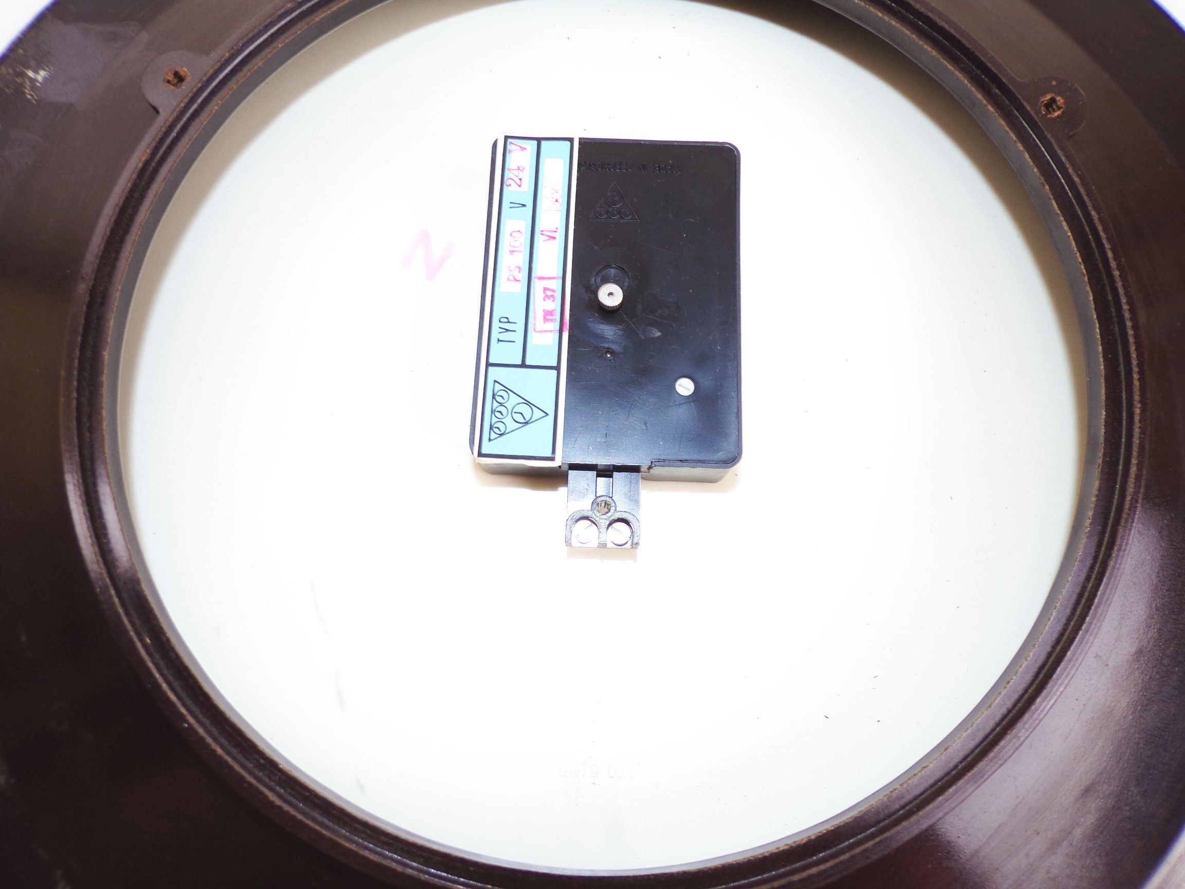 Pragotron Wanduhr Bakelit Uhr watch Industriedesign XL Werkstatt Loft 