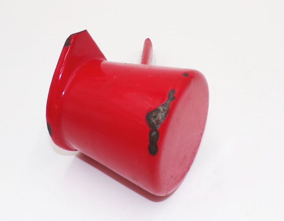 Alter Emaille Becher Schnabelbecher mit Griff Rot Weiß Gießer Vintage