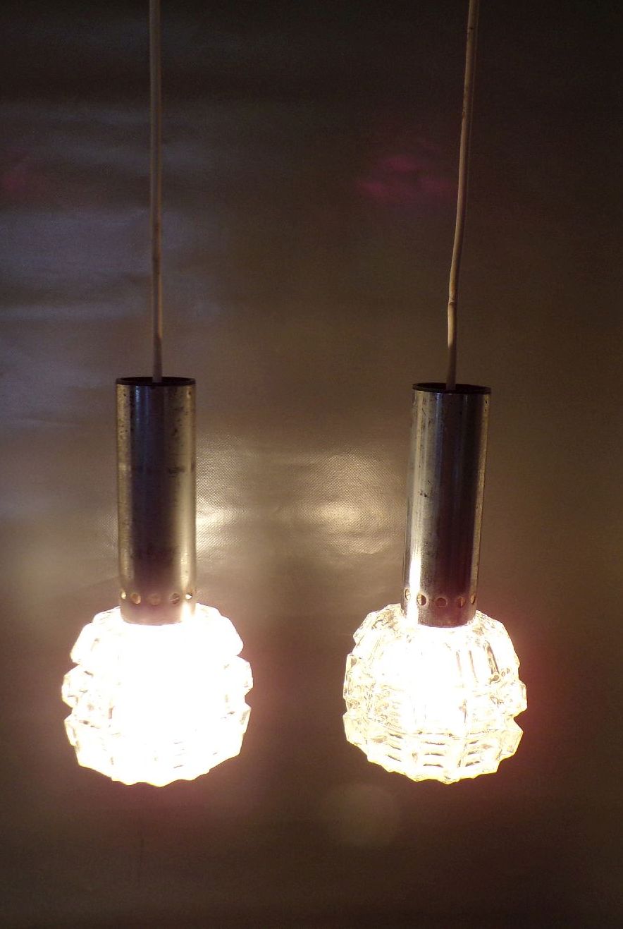 Alte Pendelleuchte 2er Preßglas E27 DDR Hängelampe 