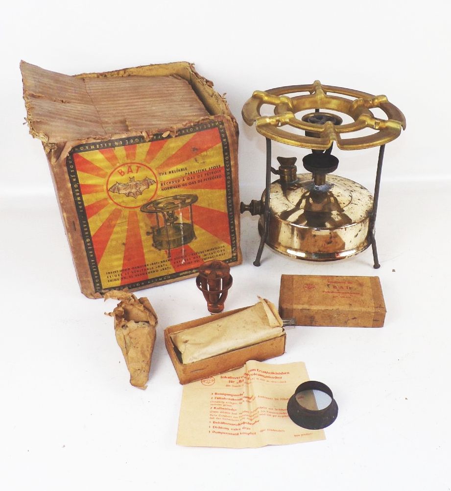 Alter Bat Kocher Petroleumgaskocher Campingkocher Zubehör Originalkarton