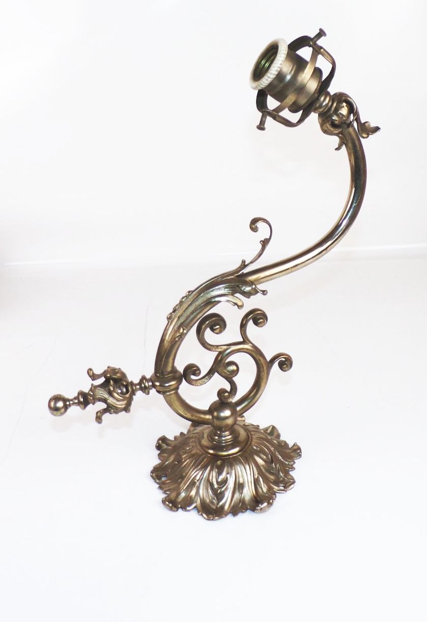 Alte Wandlampe Rocaille um 1900 E27 Antik Wandleuchte Alte Wandlampe Rocaille um 1900 E27 Antik Wandleuchte