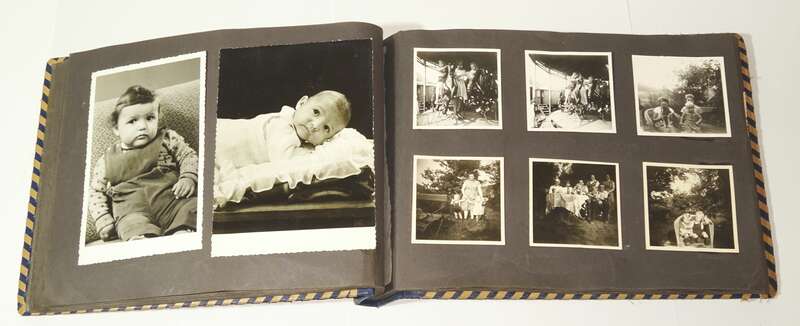 Fotoalbum Fotos Kinder Karussell Kindheit 1950er 