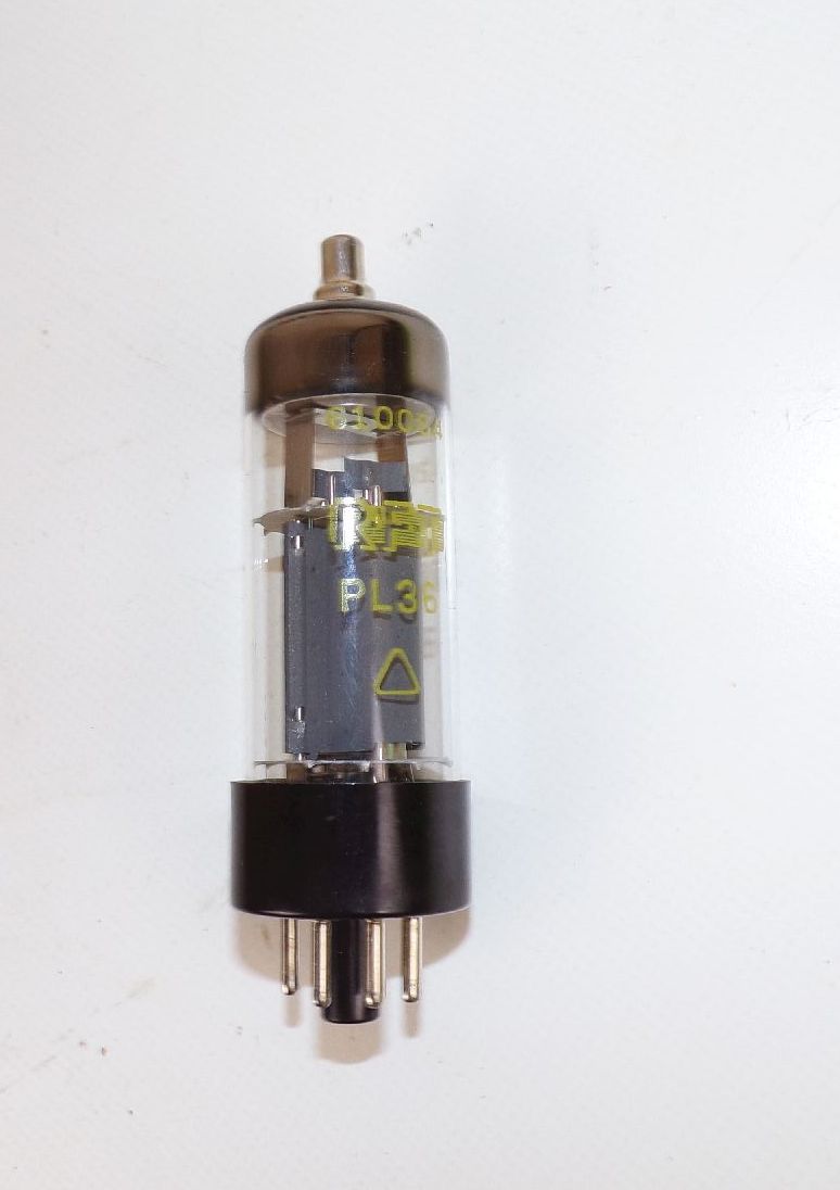 RFT Röhre PL36 tubes 8 Stück