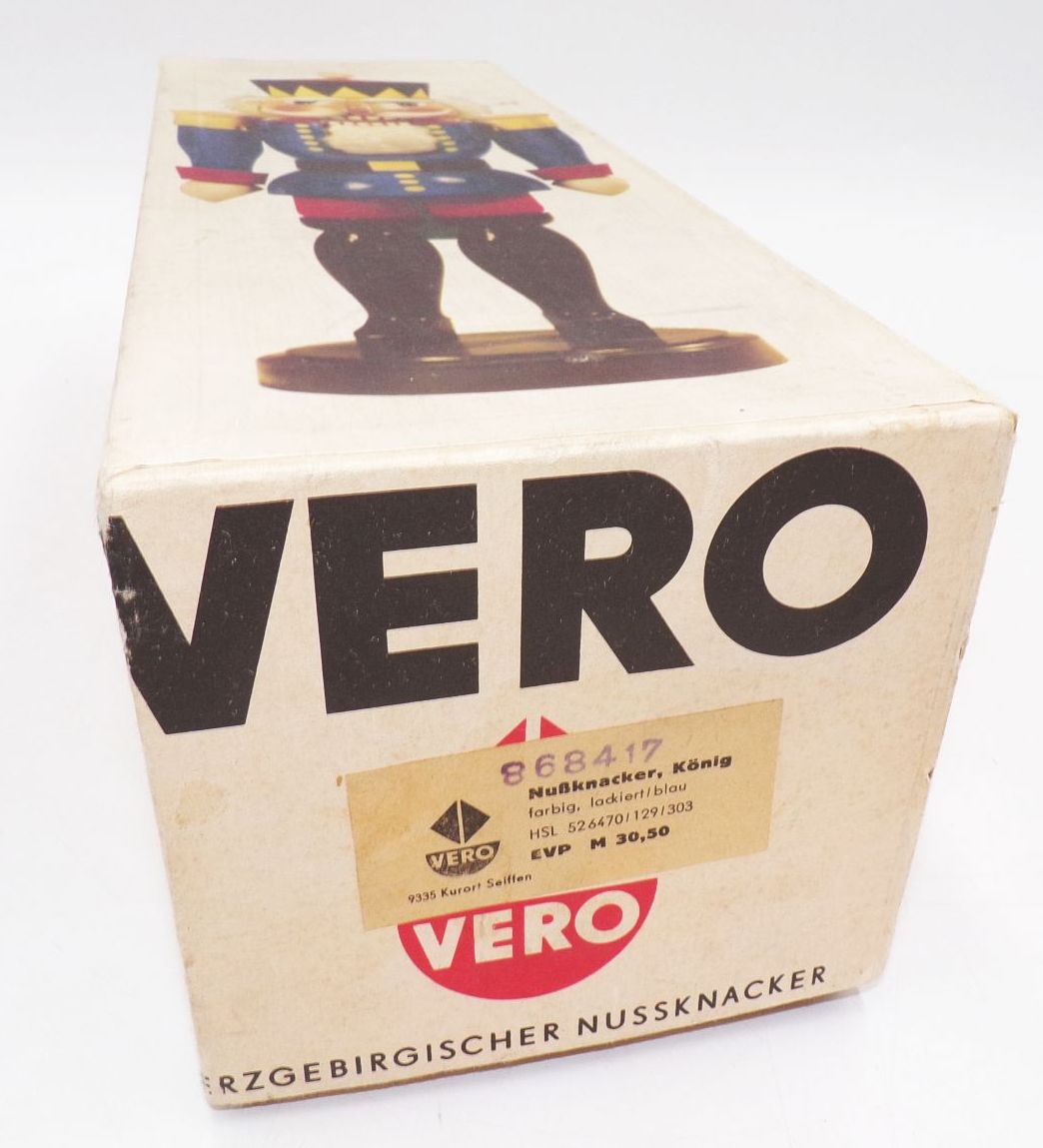 Alter Vero Nussknacker Weihnachtsschmuck mit Originalkarton DDR