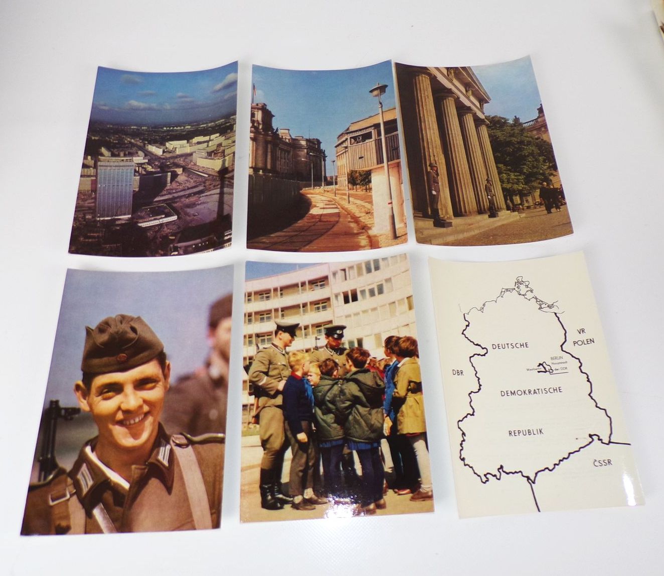 DDR Foto Mappe Grenze Grenzschutz NVA Agitation Propaganda DDR Foto Mappe Grenze Grenzschutz NVA Agitation Propaganda