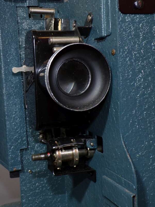 Noris Filmprojektor Heimkino Originalkarton 16 mm Vintage 