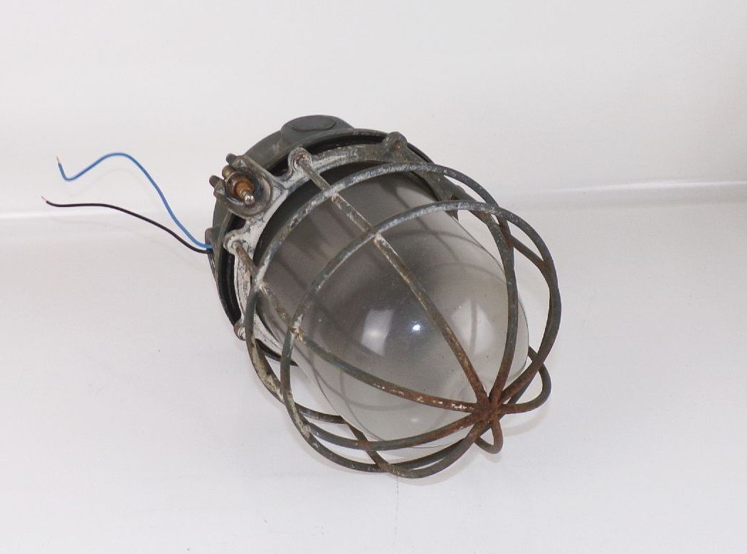 Bunkerlampe Gitter E27 Gitter Rund Loft Industrie Design Pendelleuchte Bunkerlampe Gitter E27 Gitter Rund Loft Industrie Design Pendelleuchte