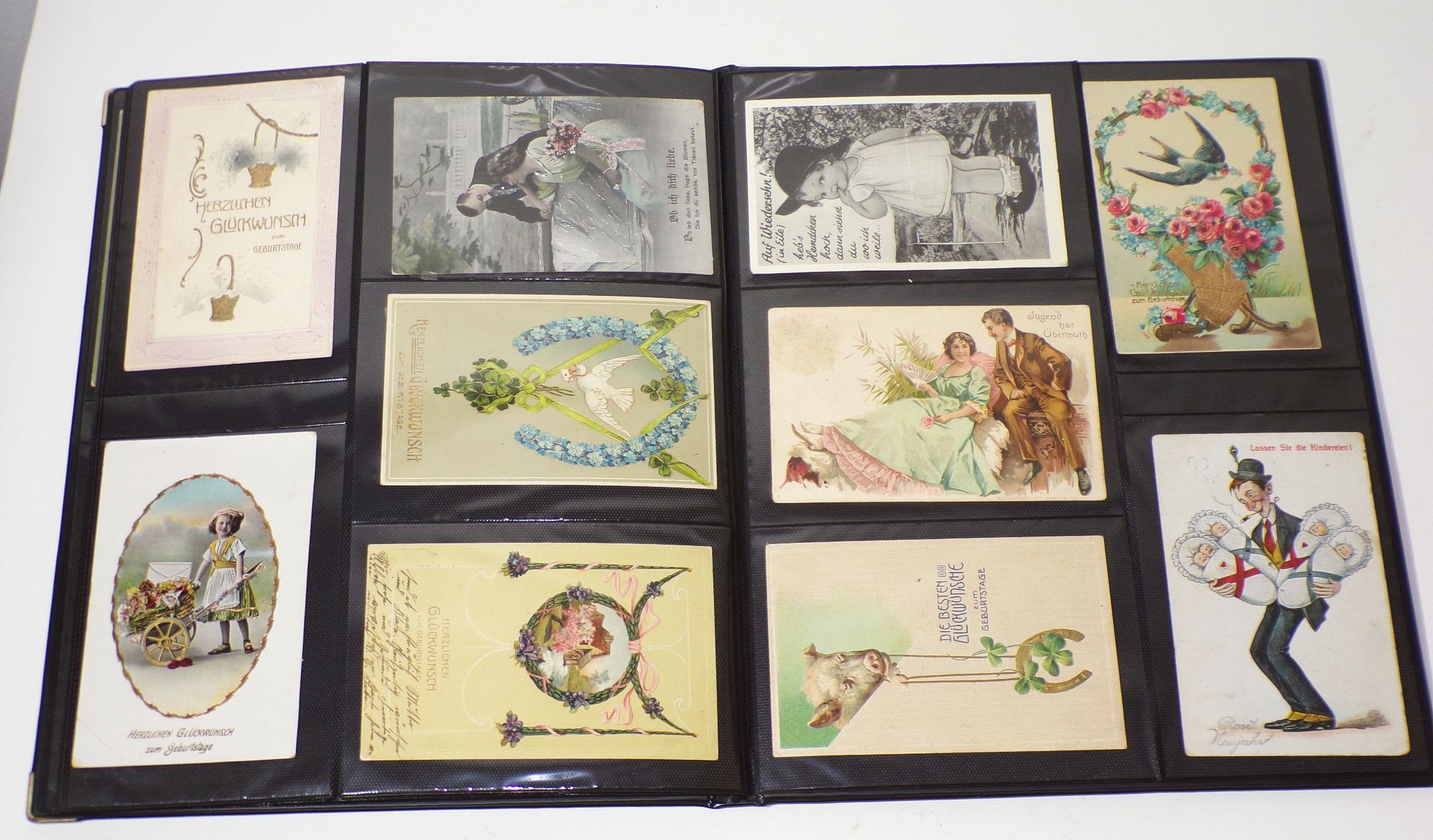 Album mit 99 Glückwunschkarten Ansichtskarten Postkartenalbum