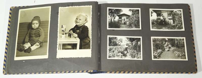 Fotoalbum Fotos Kinder Karussell Kindheit 1950er 