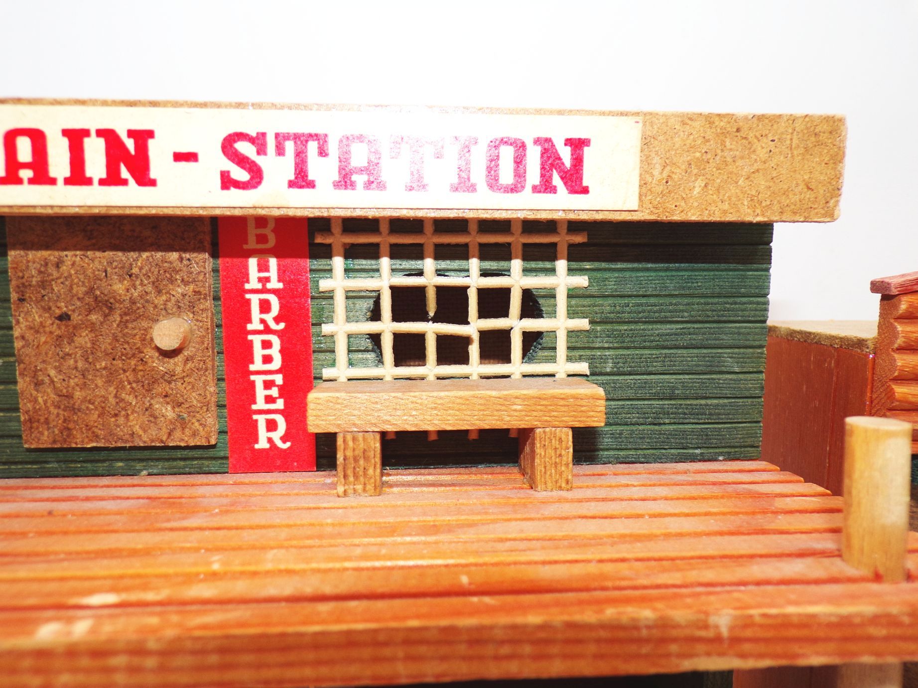 Konvolut Wildwest Häuser Saloon DDR