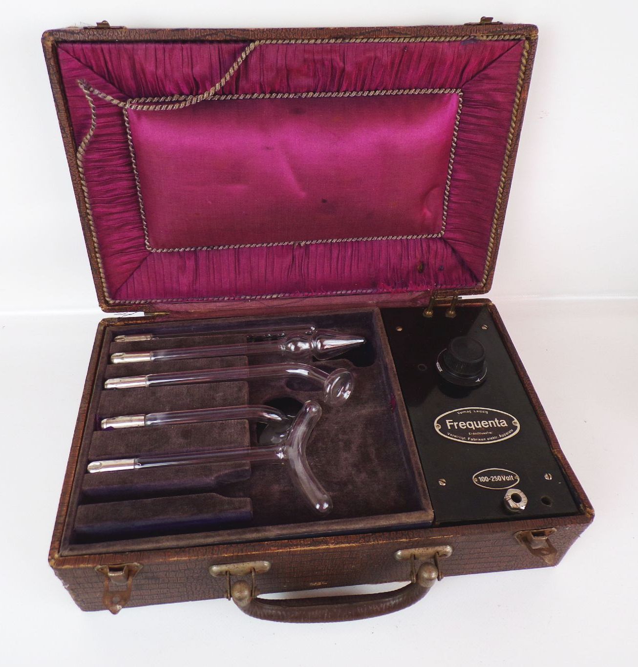 Altes Frequenta Reizstromgerät Strahlenapparat Hochfequenz Altes Frequenta Reizstromgerät Strahlenapparat Hochfequenz