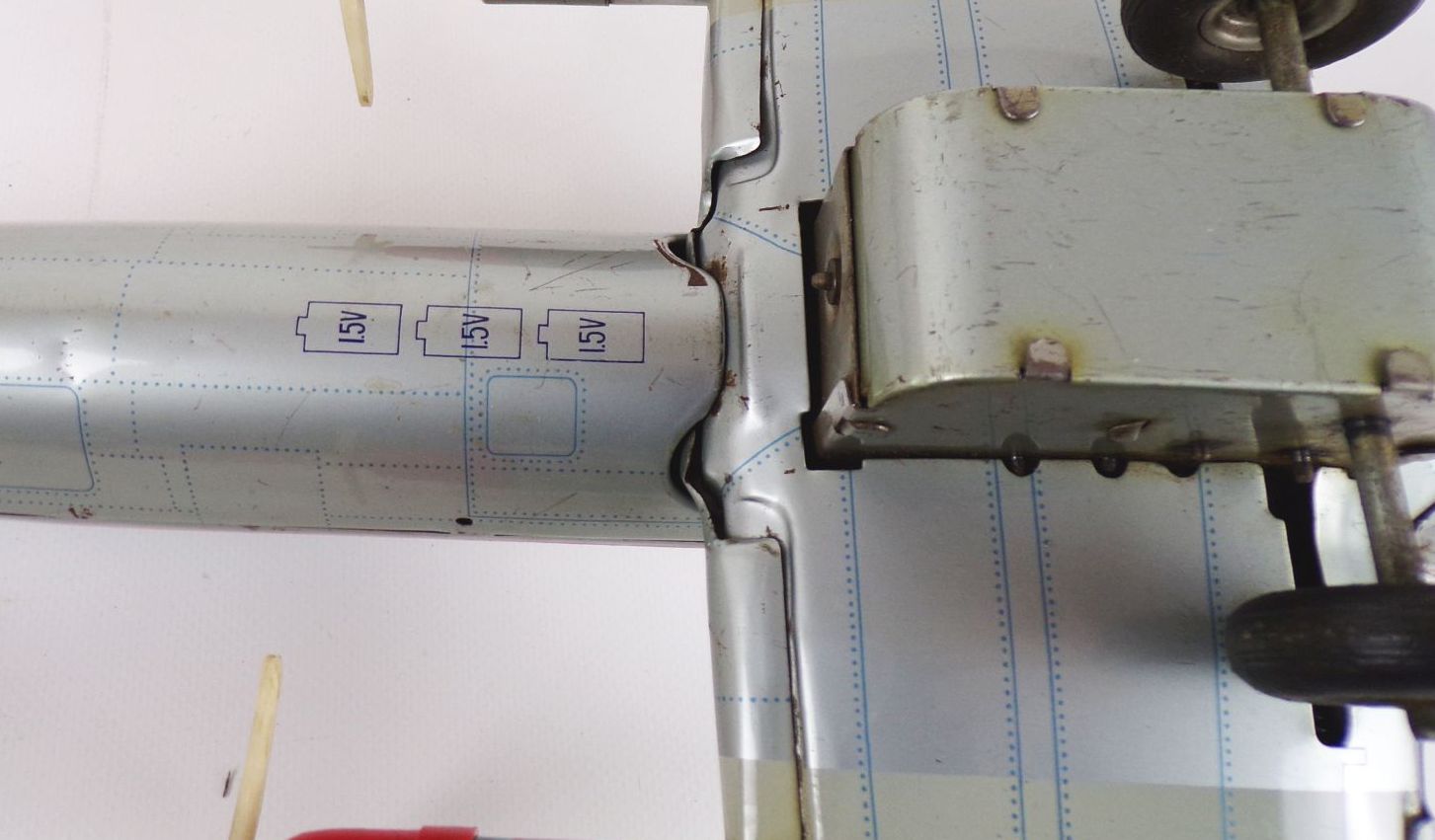 Blechflugzeug American Airlines N4070A Made in Japan 60 cm Spannweite