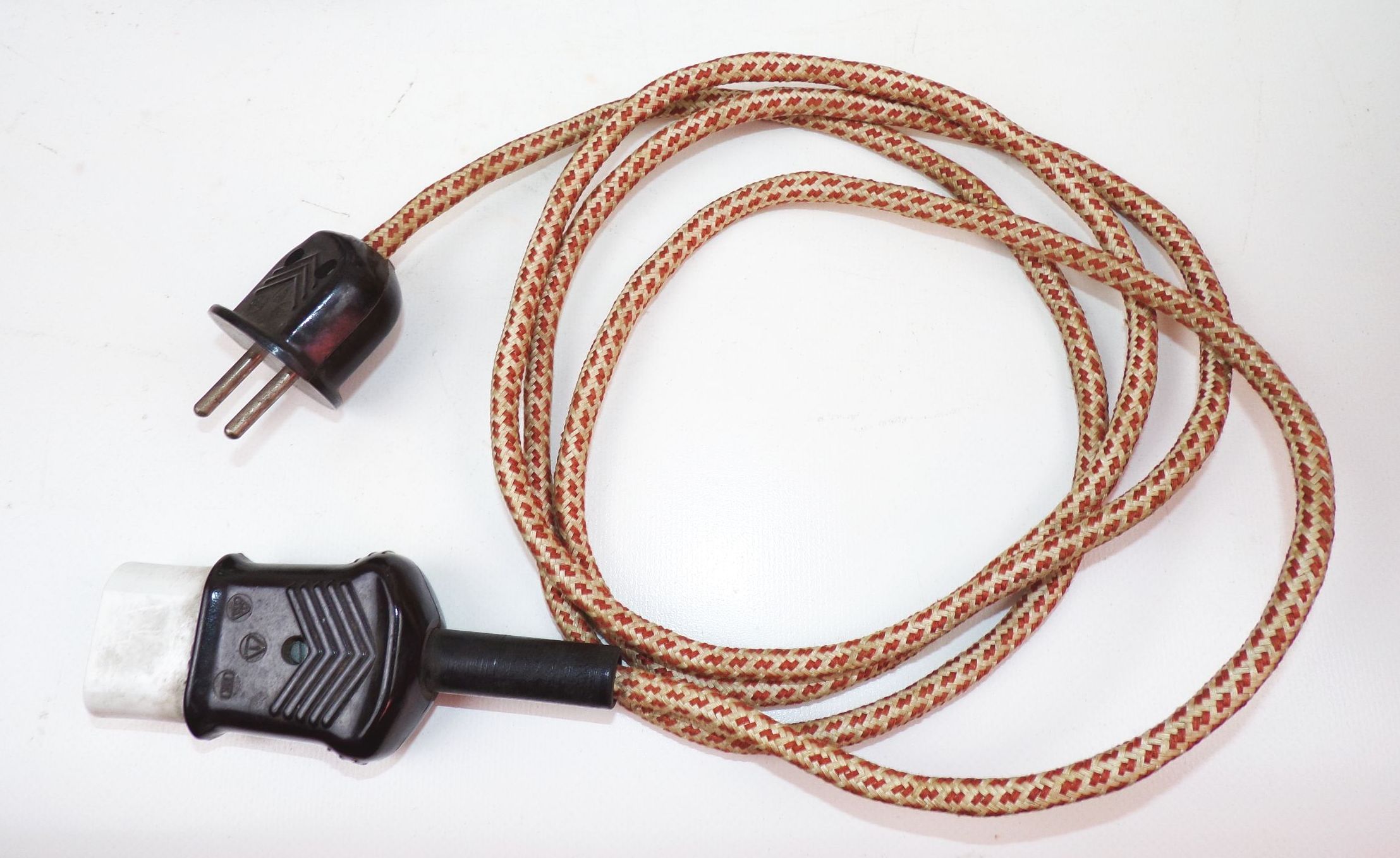 Rönsch Glasherd DDR Backwunder Glasglocke 