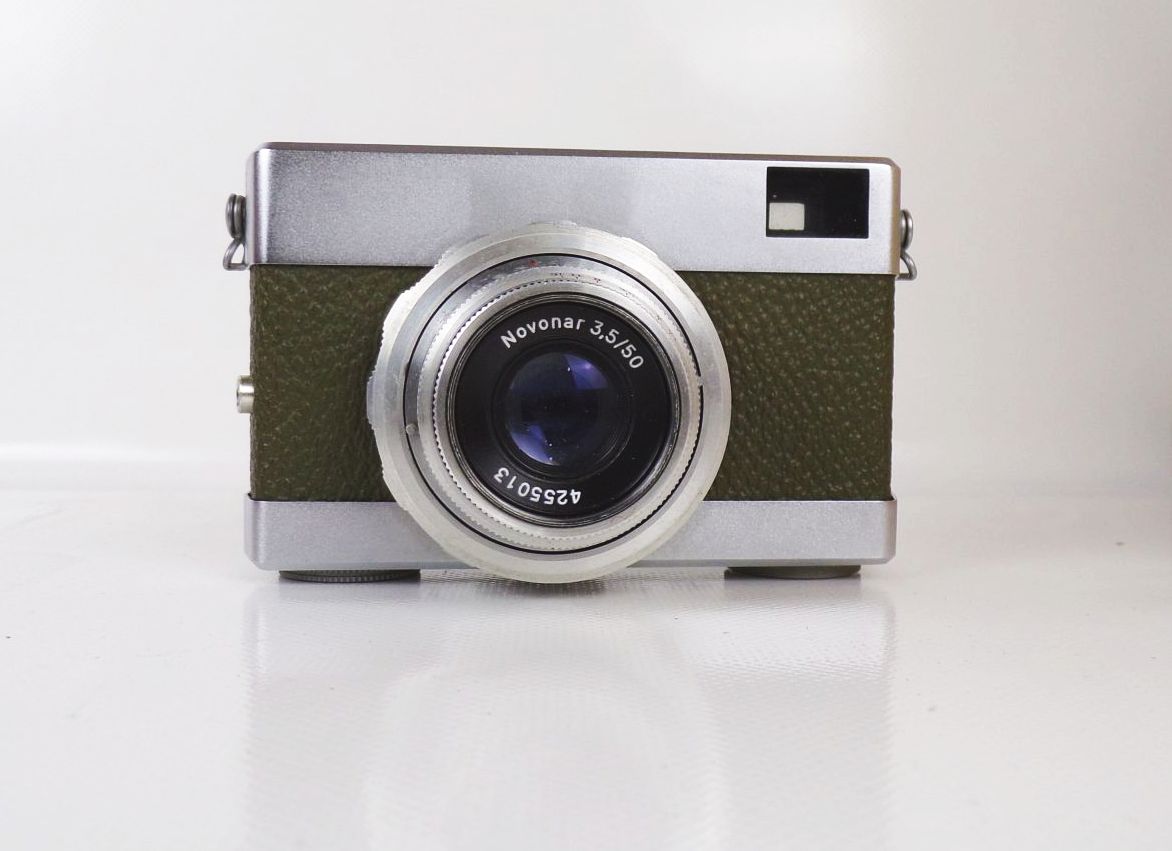 Werra Kamera Suchkamera Analogkamera Grün Ledertasche Werra Kamera Suchkamera Analogkamera Grün Ledertasche