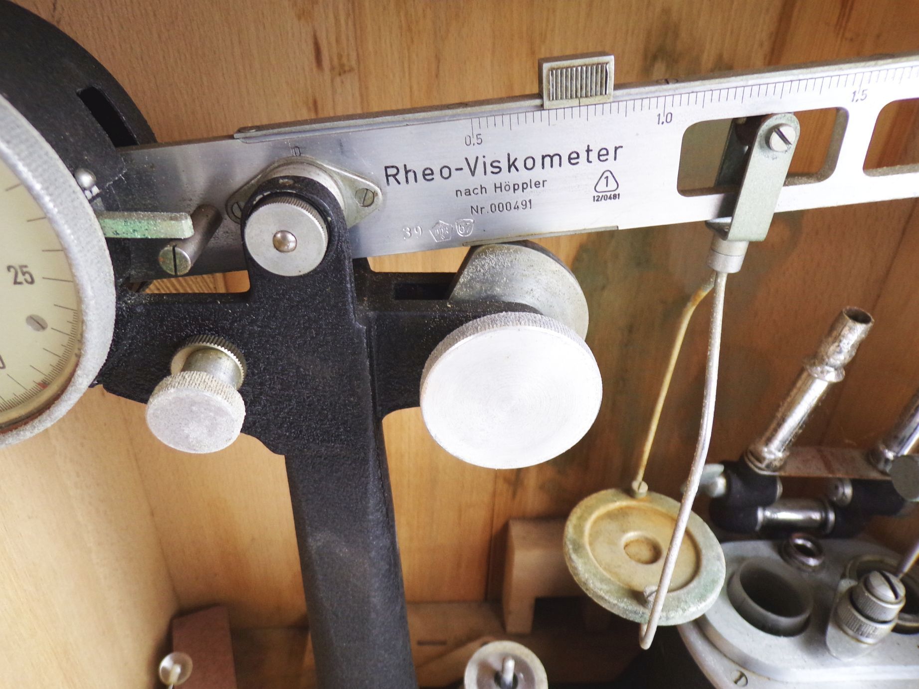 Rheo Viskometer nach Höppler Viscometer Holzkoffer DDR Meßgerät 