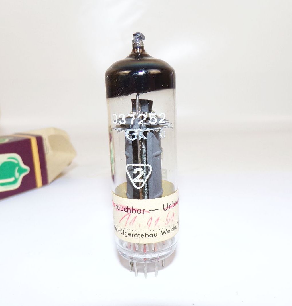 Alte RFT Röhre EL83 Verstärker Endstufe Radio tube NOS