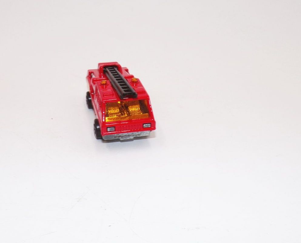 Matchbox No 22 Blaze Buster Modellauto Originalkarton 