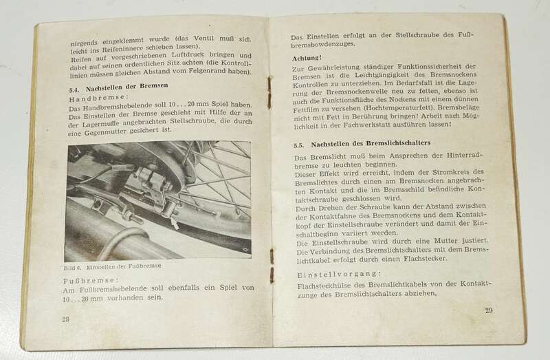 Betriebsanleitung für den Simson Kleinroller Schwalbe 1981