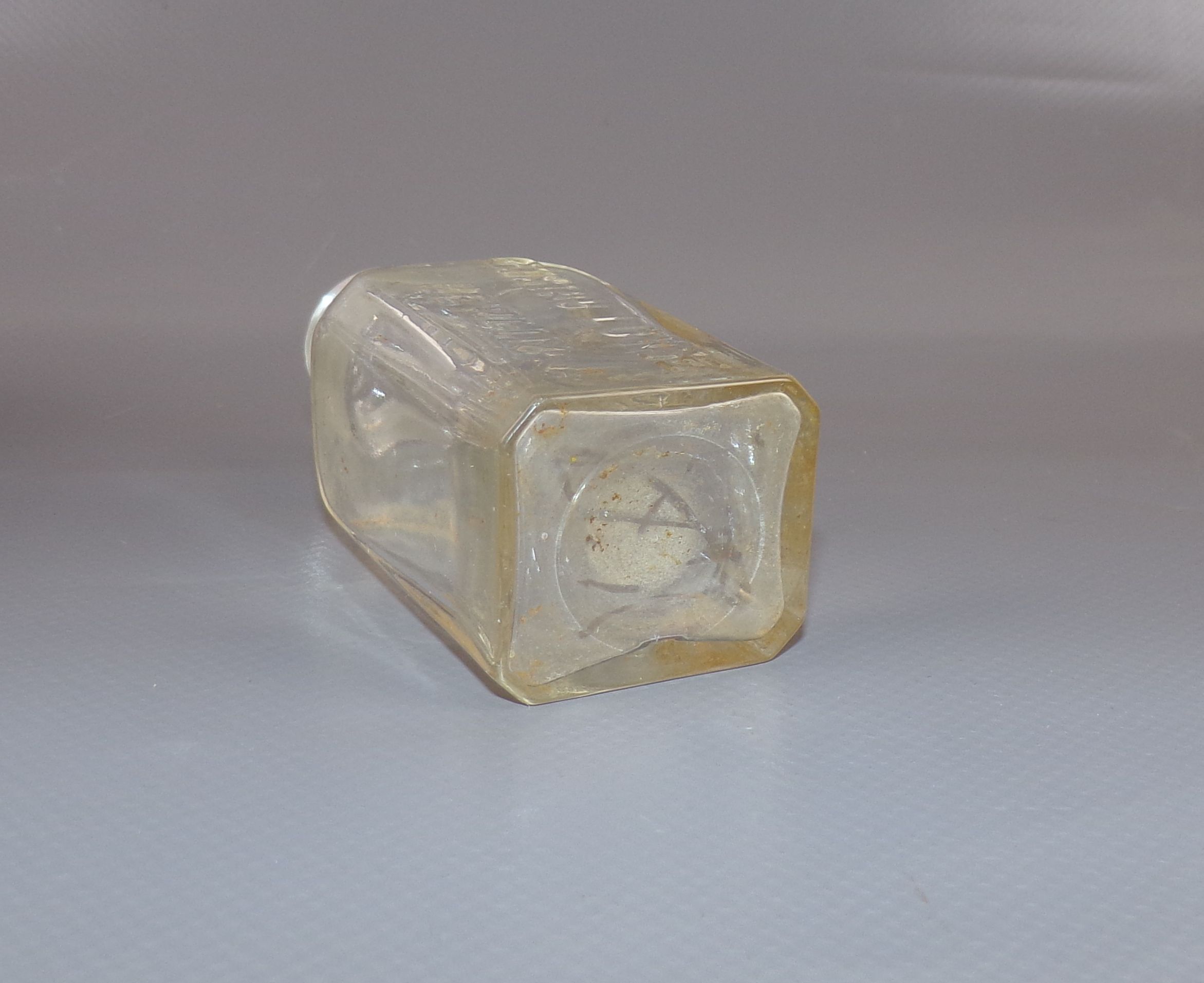 Alte Apotheker Flaschen 7 Stück Glas Bad Ems Köthen Berlin Storp Glasflasche