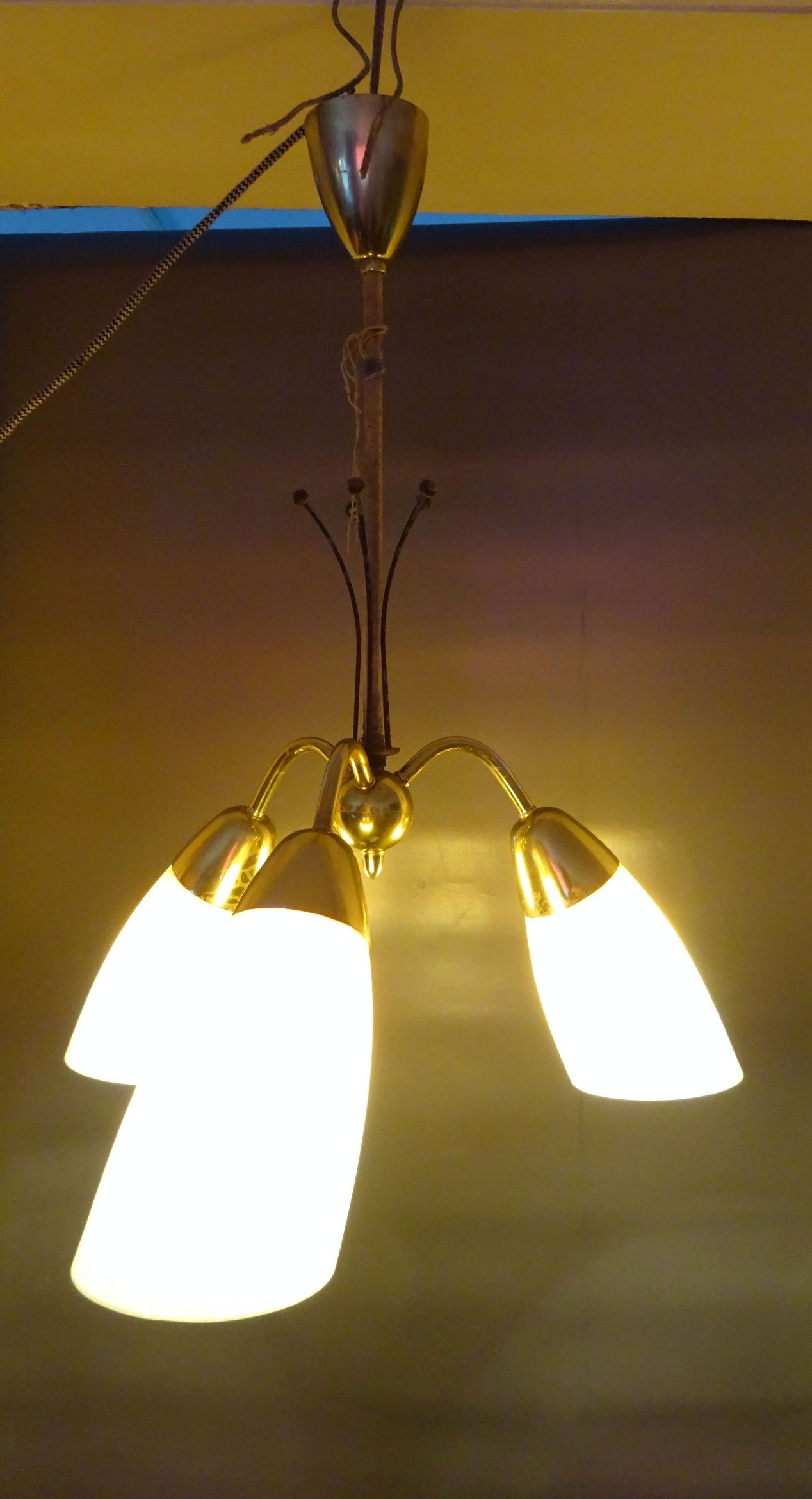 Alte Tütenlampe 3 armig E27 Rockabilly Leuchte Deckenlampe