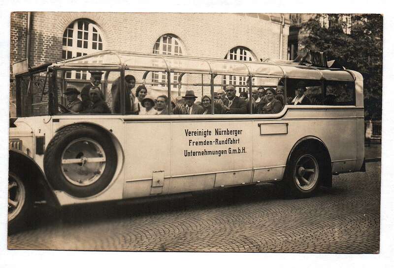 Foto Ak Vereinigte Nürnberger Fremdenrundfahrt Unternehmungen G.m.b.H. Bus