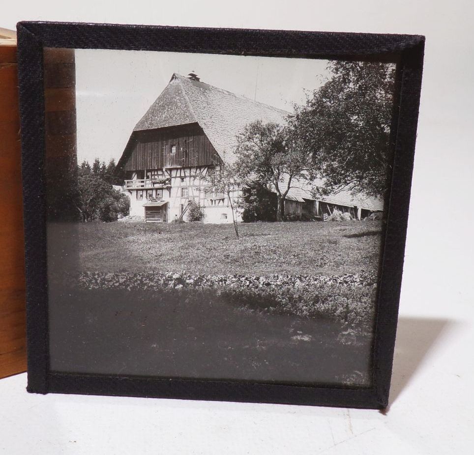 Glasfotos Holzkiste Schaller Stuttgart verzapft alte Reise Fotos