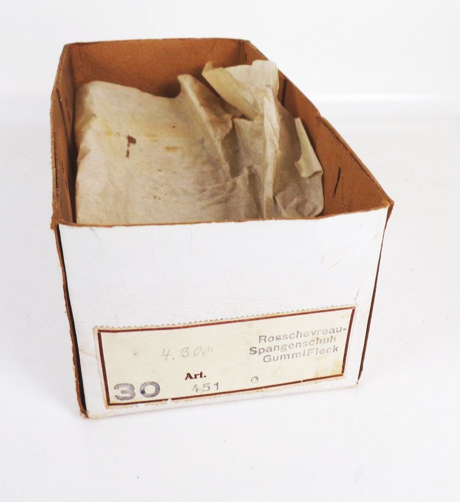 Alte Mädchen Schuhe Hernschle Lederschuhe Größe 30 Ungetragen NOS Alte Mädchen Schuhe Hernschle Lederschuhe Größe 30 Ungetragen NOS