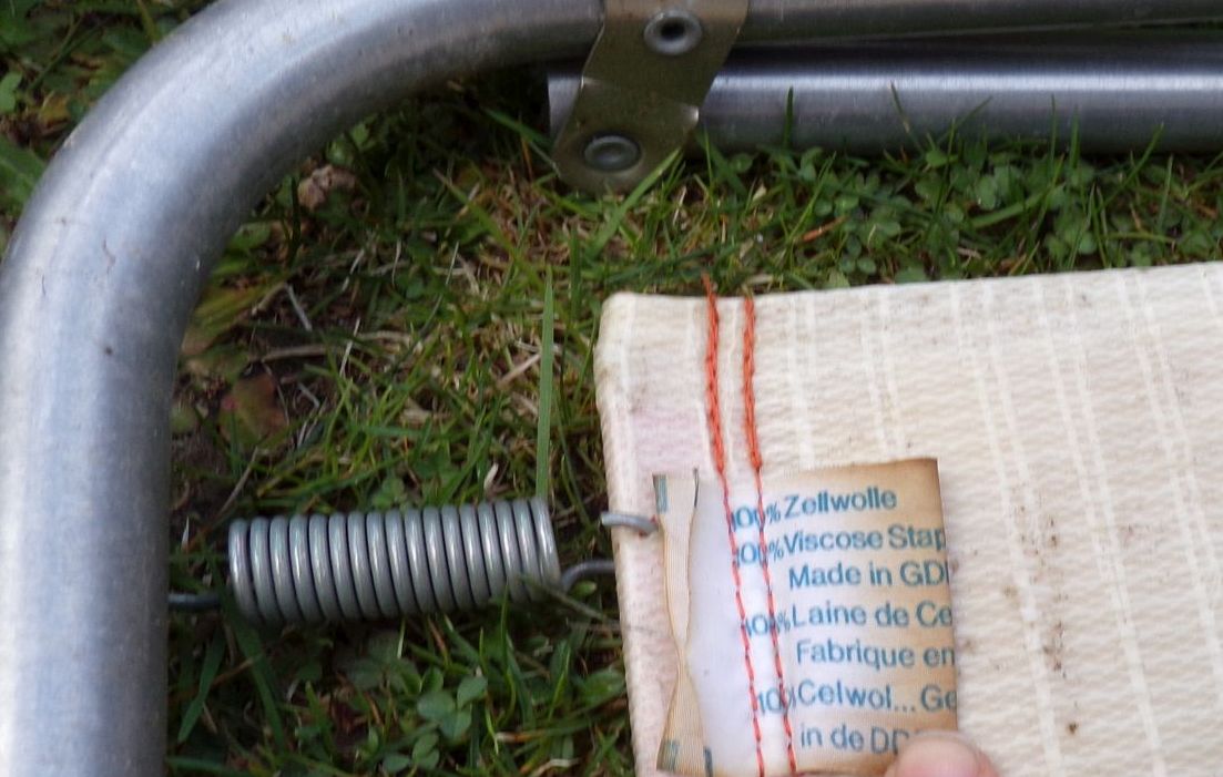 Alter DDR Klappstuhl Campingstuhl Bunt Retro