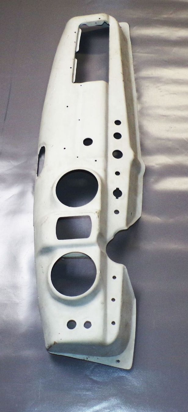 Armaturenbrett IFA F9 Ersatzteil Oldtimer Instrumententafel