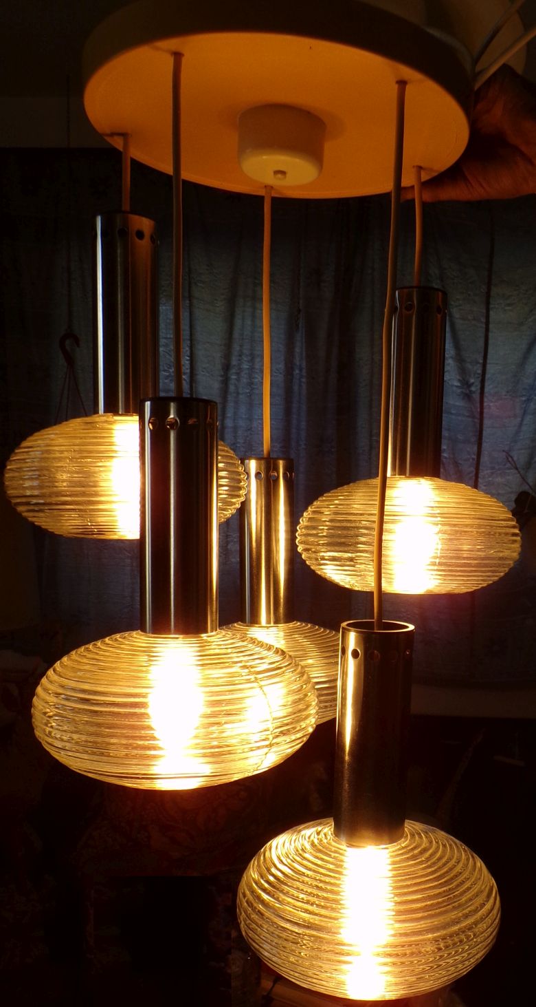 Alte Kaskadenlampe Ufo Glas E14 Deckenleuchte 5er Pendellampe GDR 