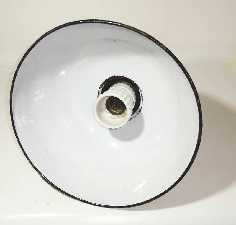 Alte Emaille Fabriklampe industrial Deckenlampe Loft Deko true Vintage
