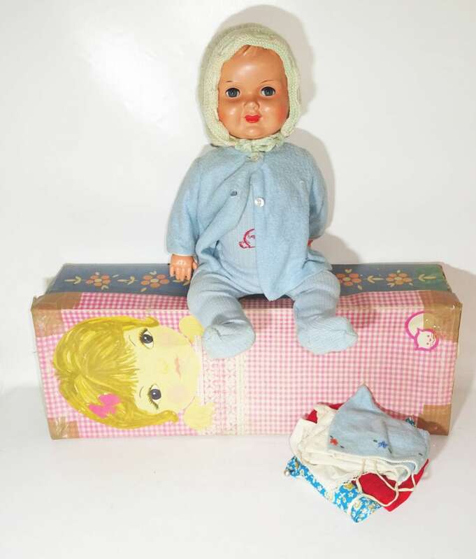 DDR Puppe Pummel Babypuppe 1971 mit OVP und Kleidung 