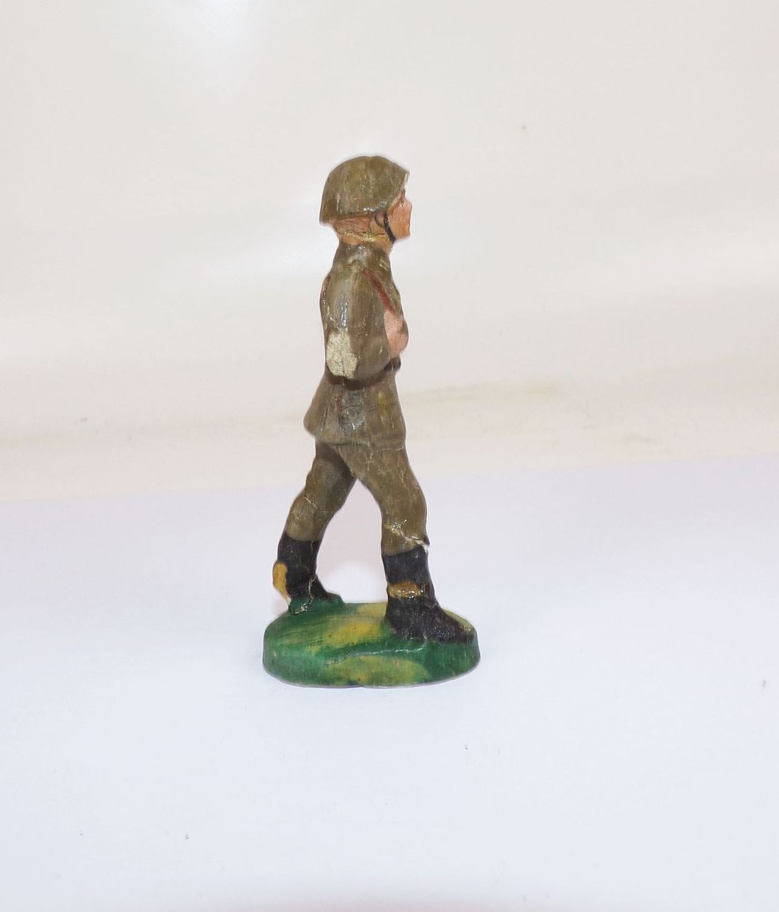 Alte Massefigur NVA Soldat 