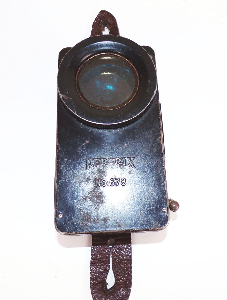 Alte Pertrix No 678 Taschenlampe Taschenleuchte 2 Wk Wehrmacht Drehrad