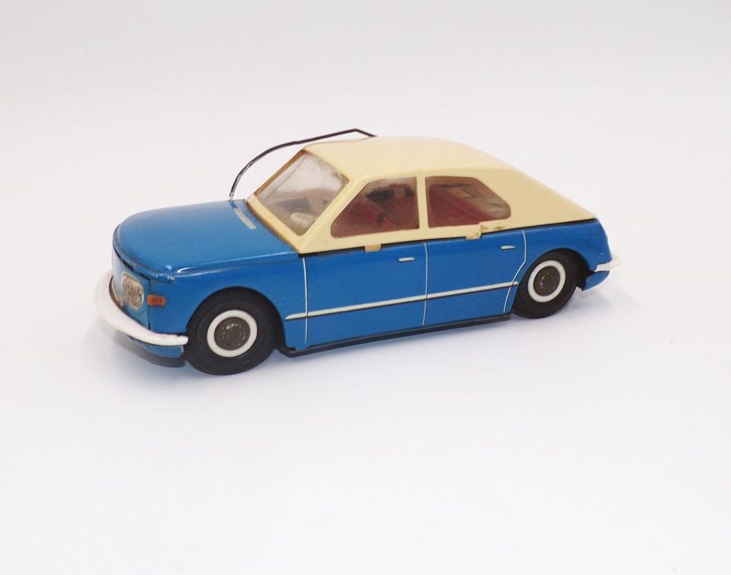 Alter Wartburg Prototyp von MSB DDR Blechspielzeug