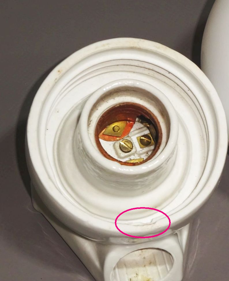 Alte Kugellampe E27 Deckenlampe Weiss Porzellan Glas Industriedesign