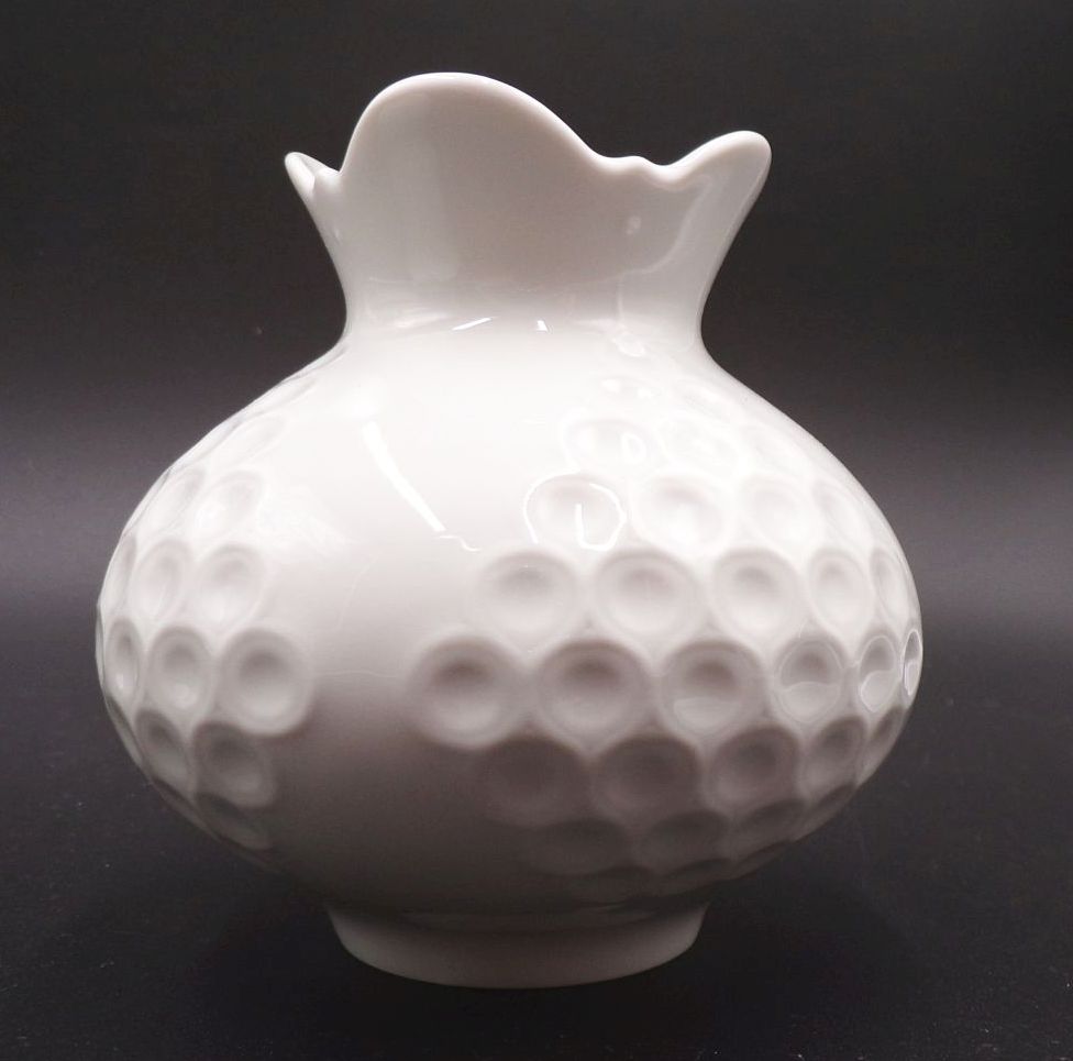 Meissen Vase Weiß klein 11 cm Vintage Design Form