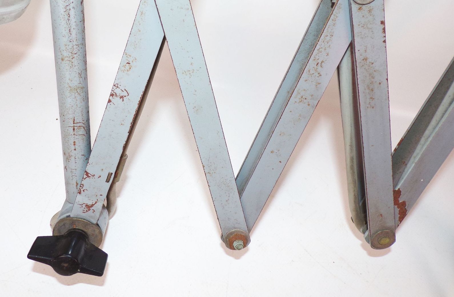 Alte Midgard R1 Scherenlampe Werkstattlampe