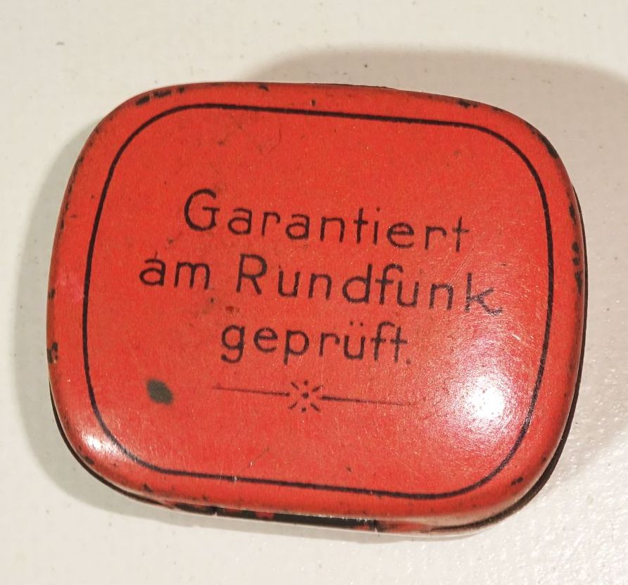 Alte Blechdose Detektor Kristall Idealit B Detektorradio Radio leere Dose