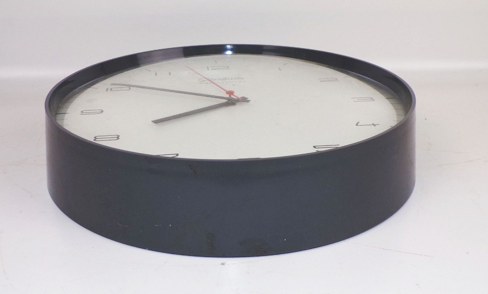 Glashütte elektrochron Wanduhr typ 410 Küchenuhr OVP 