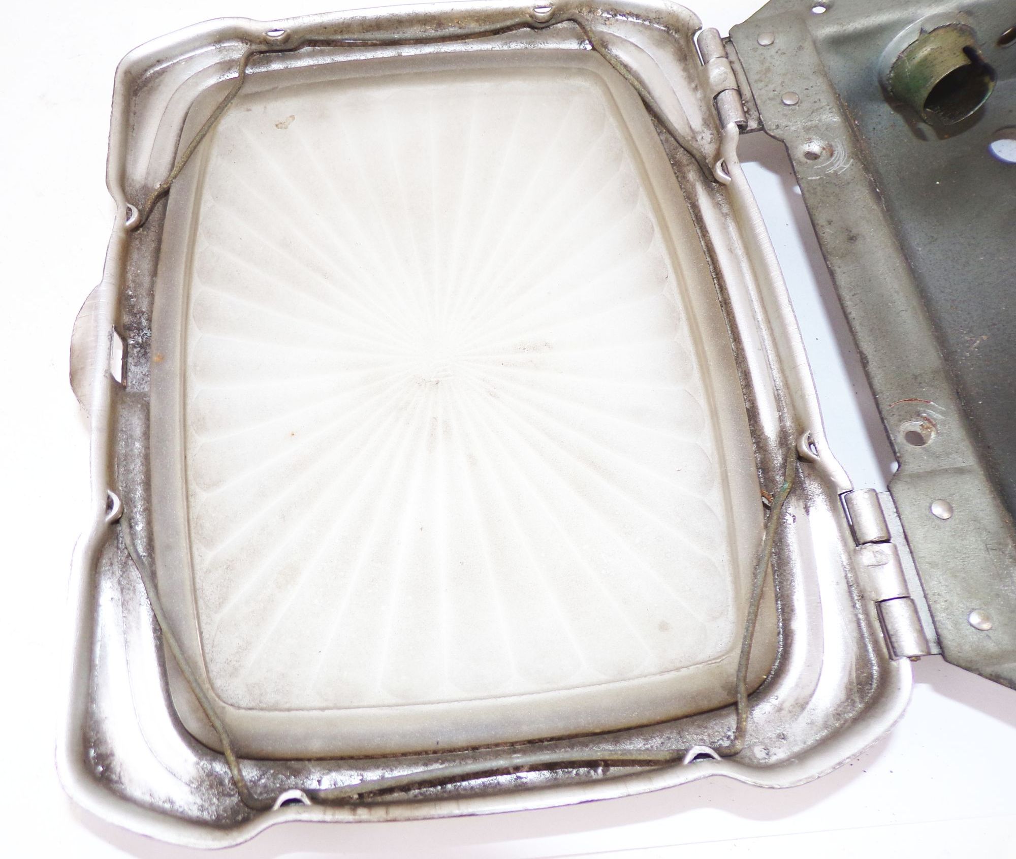 Oldtimer Innenraum Leuchte Lampe KFZ Alu Glas Cockpit Automobil Vorkrieg Oldtimer Innenraum Leuchte Lampe KFZ Alu Glas Cockpit Automobil Vorkrieg