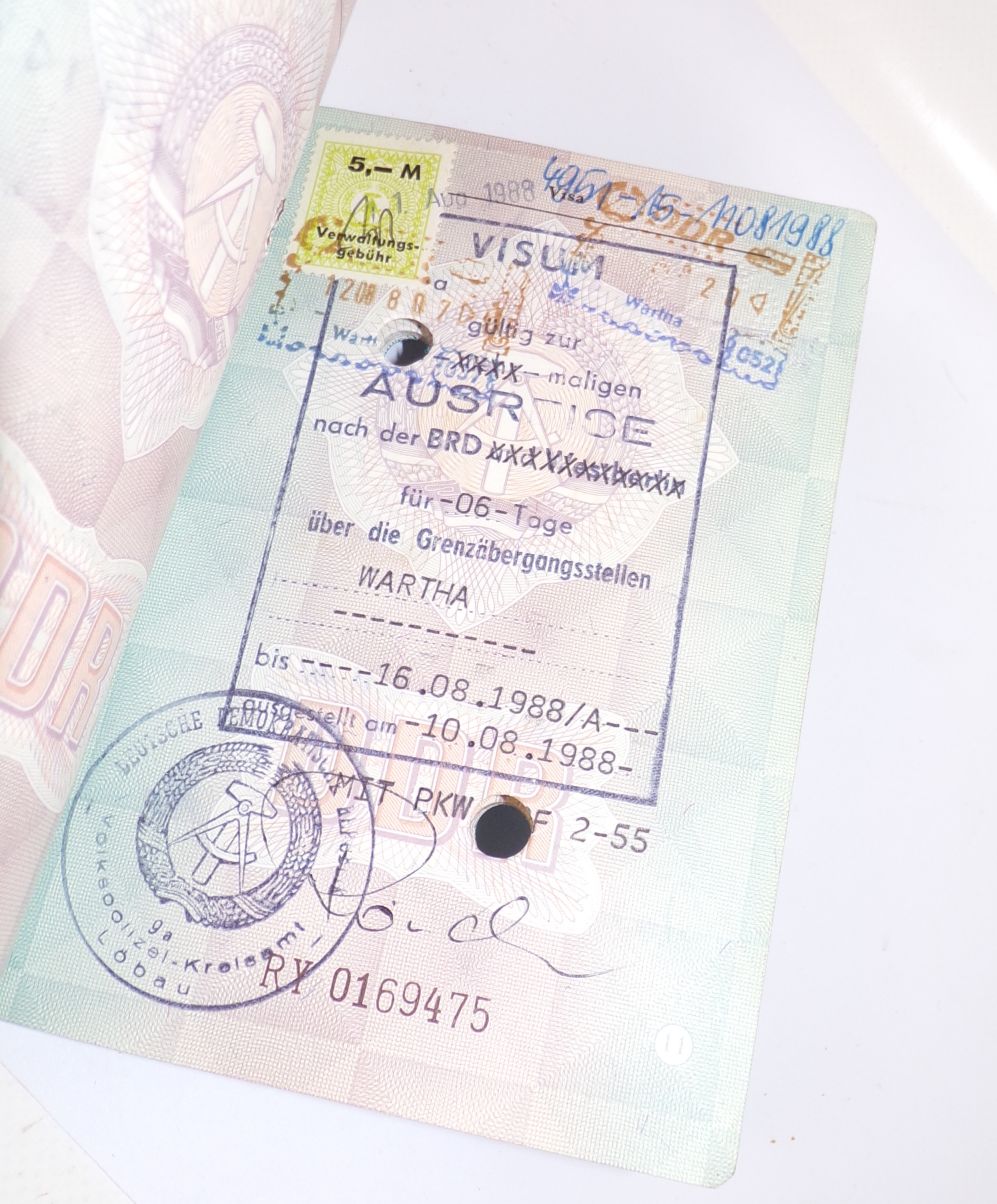 DDR Reisepass Personalausweis Dokumente 1987