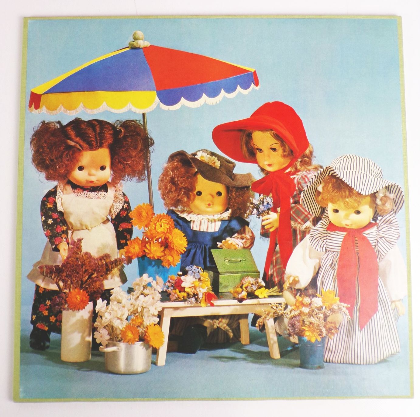 Sonneberger Puppen DDR Bildtafeln 12 Stück Kinderkarten Museum Deko