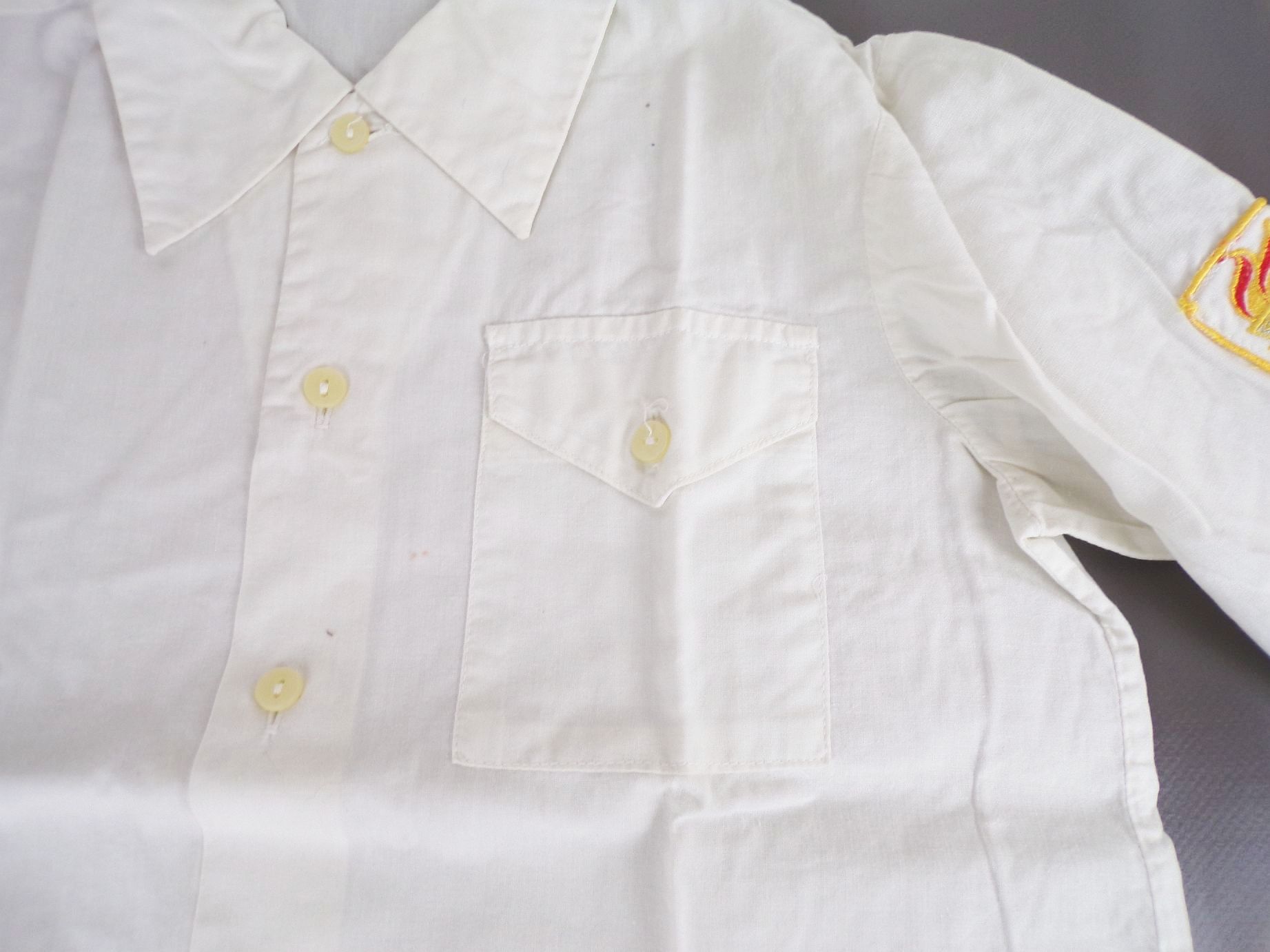 Junge Pioniere Hemd vintage Kinderkleidung weiß GDR Bluse 