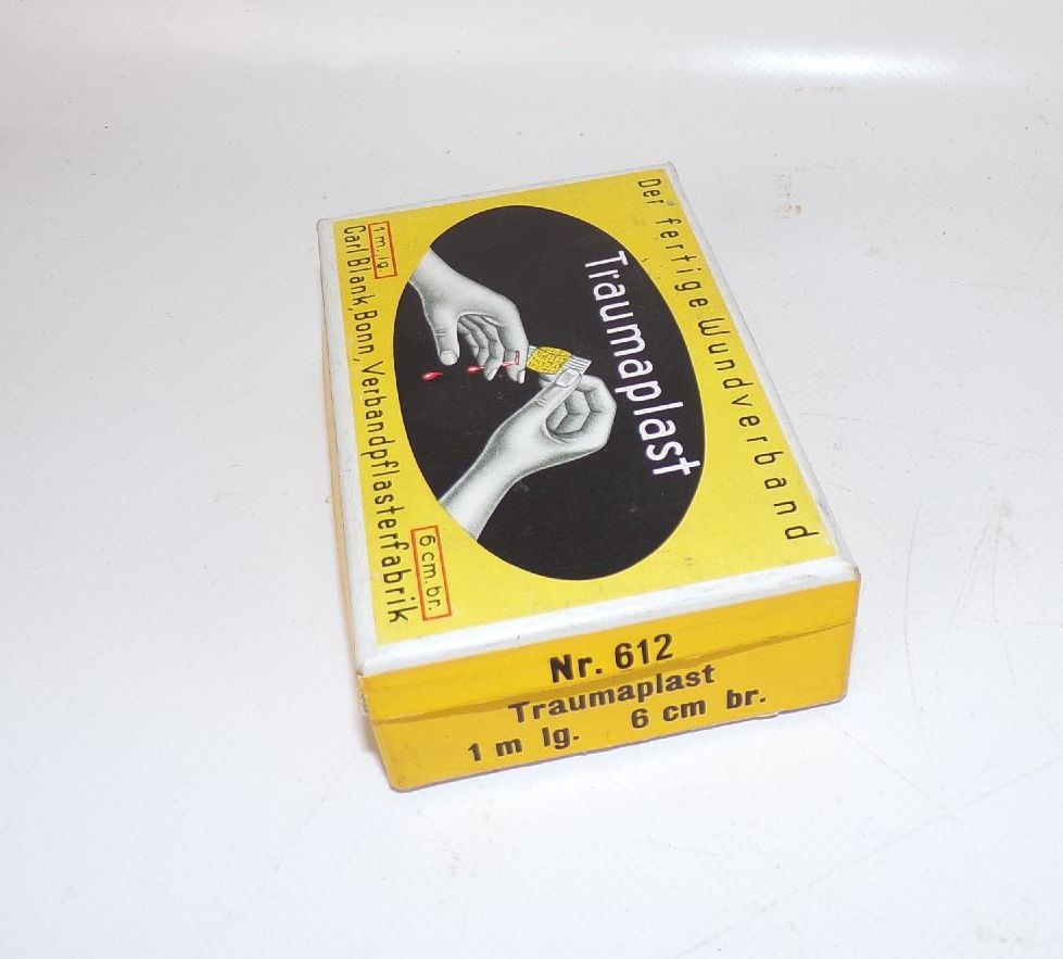 Alte Traumaplast Pappschachtel Medizin Verband leere Box Carl Blank Bonn Deko
