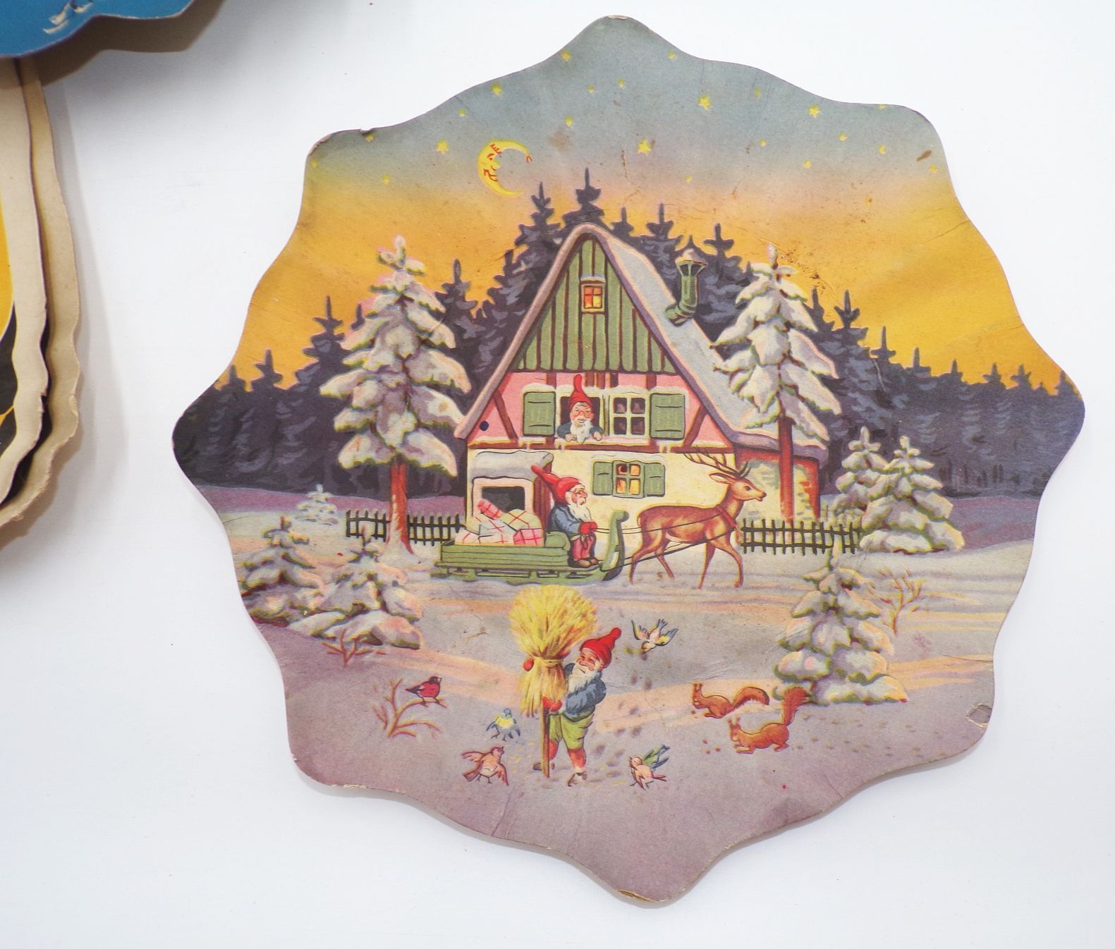 Alte Weihnachtsteller aus Pappe DDR Weihnachtsschmuck 