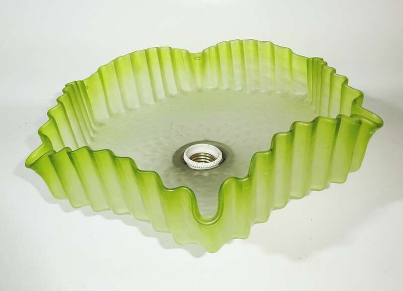 Deckenleuchte Grün 1910er vintage Glaslampe 