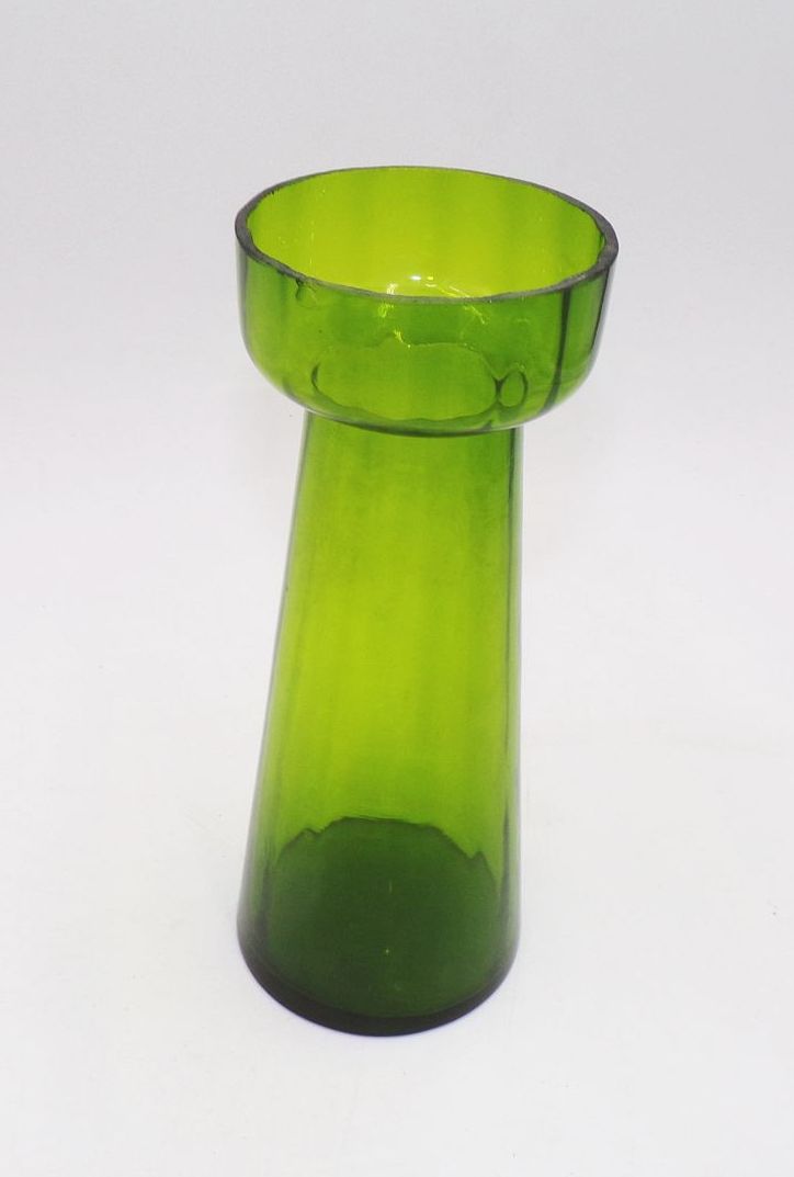 Altes Hyazinthenglas Antik Glas grün Hyazinthenvase